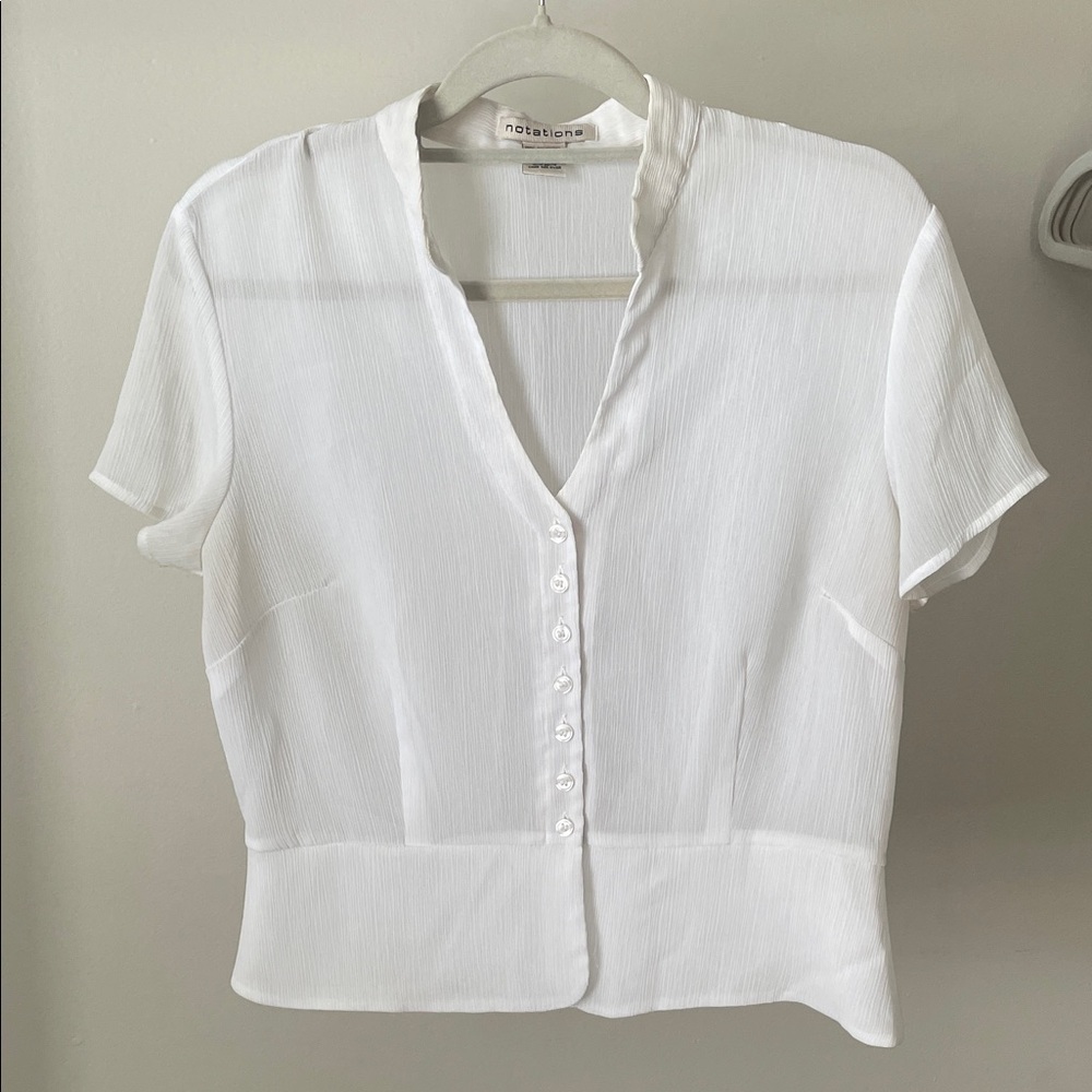 Notations Women’s Classic White Blouse 🤍